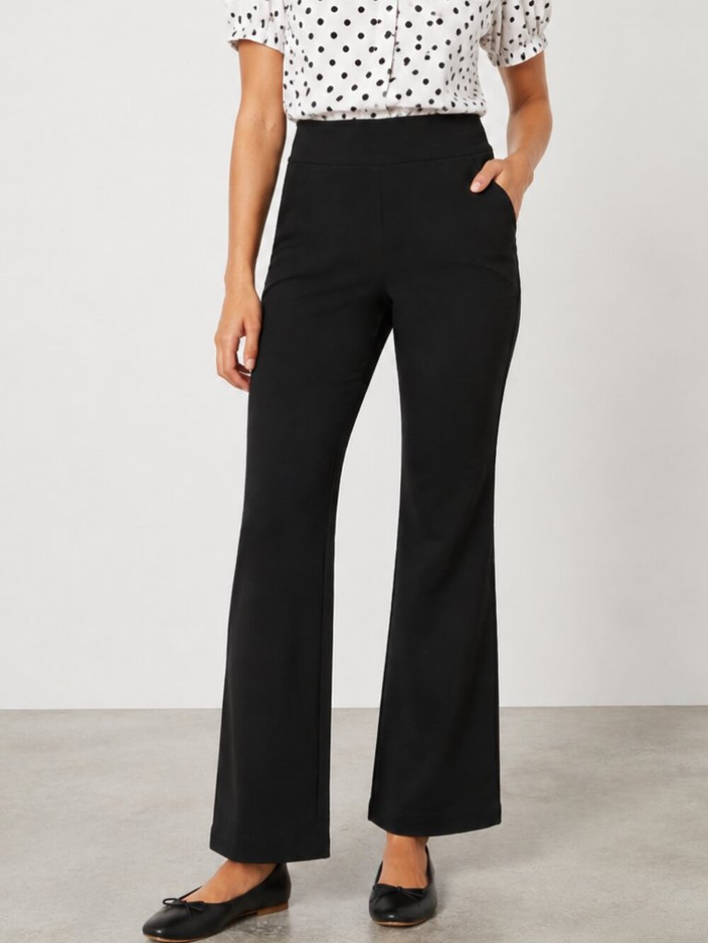 FELINA Tummy Control Pull On Kick Flare Crop Ponte Pants Black Size S NWOT